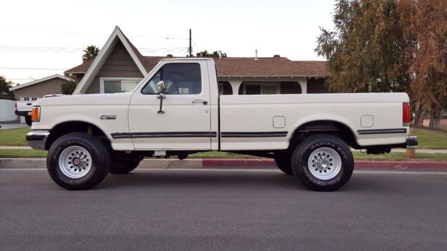 1989 Ford F-250 XLT LARIAT 4X4 RUST FREE TRUCK - photo 7