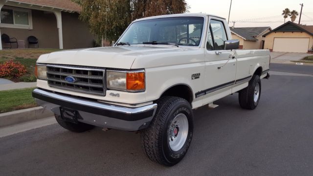 1989 Ford F-250 XLT LARIAT 4X4 RUST FREE TRUCK - photo 8