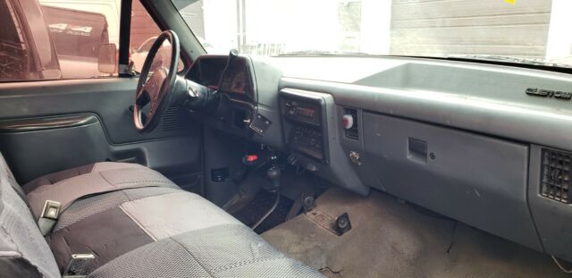 1989 Ford F-250 custom - photo 11