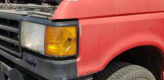 1989 Ford F-250 custom - photo 4