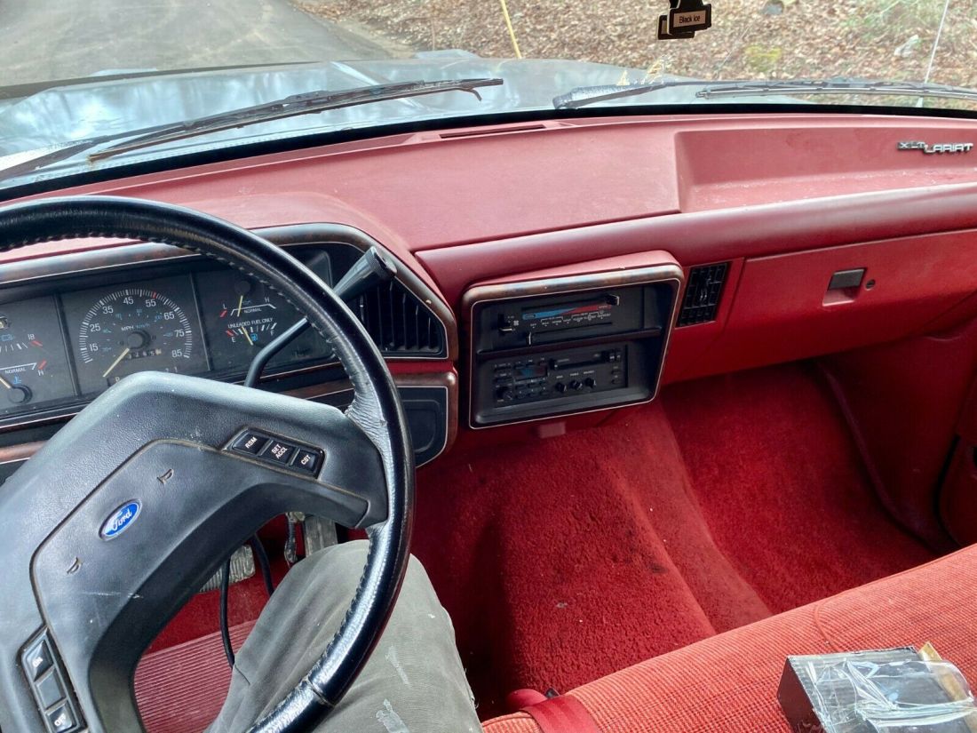 1989 Ford F-350 - photo 9