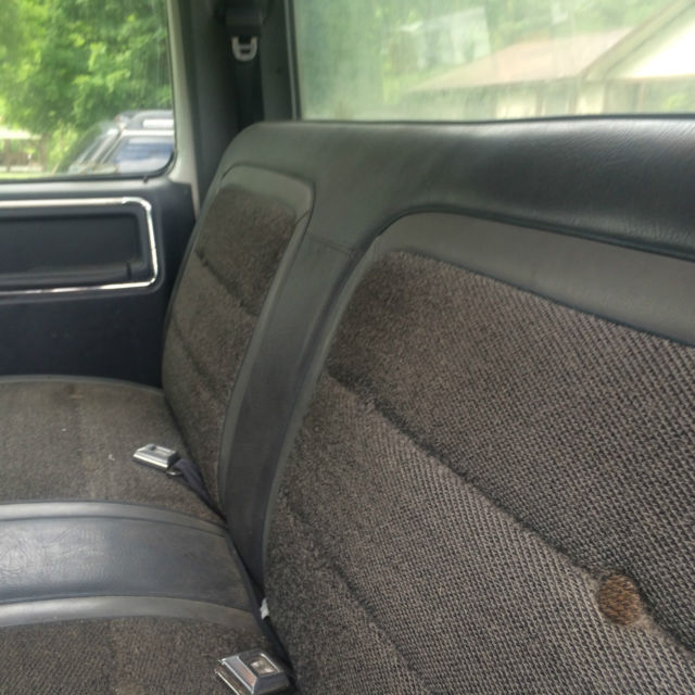 1989 Ford F 700 Straight Truck - photo 11