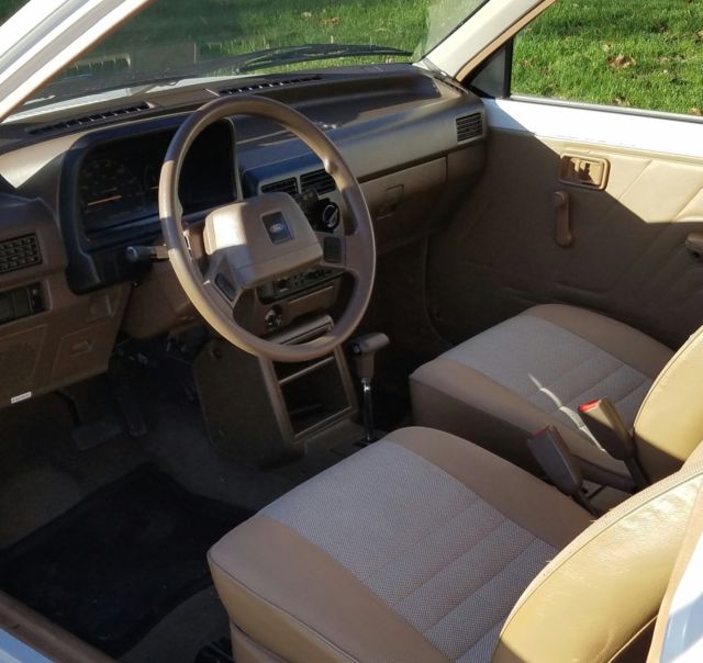 1989 Ford Festiva L - photo 13