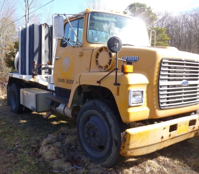 1989 ford l7000 -- 76k miles! -- Jet Truck Diesel 1989 Ford Other