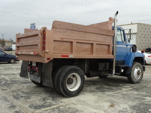 1989 Ford LN8000 10'DUMP -- - photo 6