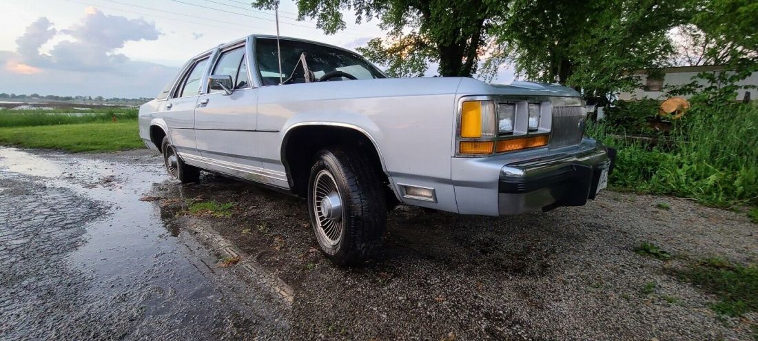 1989 Ford LTD Crown Victoria LX - photo 9