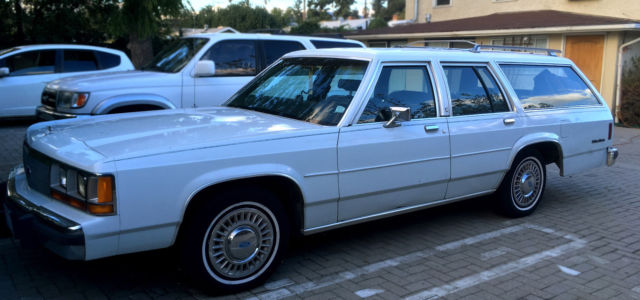 1989 Ford LTD Crown Victoria - Station Wagon 1989 Ford Crown Victoria Station Wagon