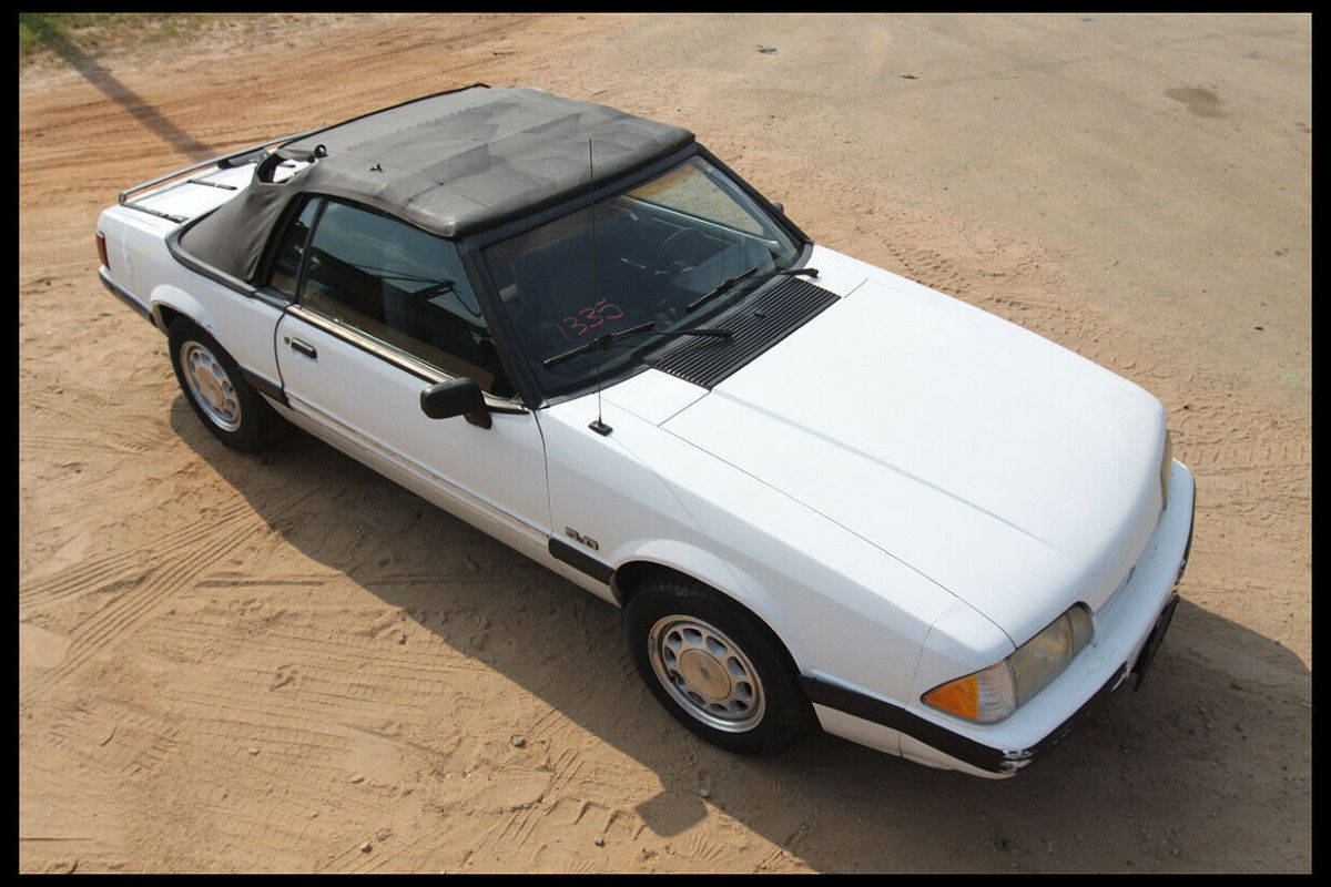 1989 Ford Mustang lx - photo 7