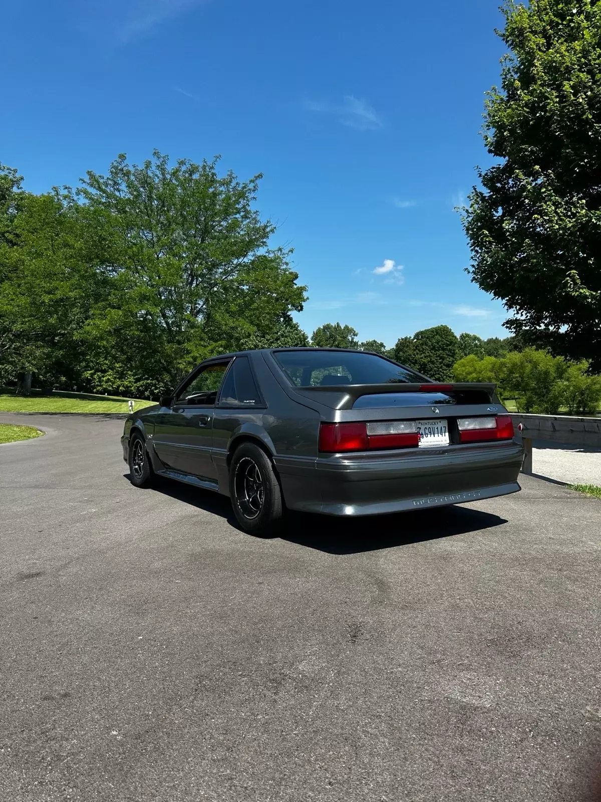 1989 Ford Mustang GT - photo 2