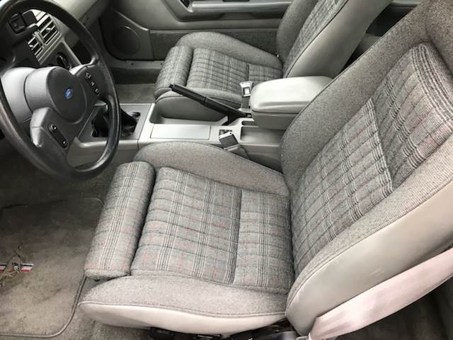1989 Ford Mustang GT 2dr Hatchback - photo 2