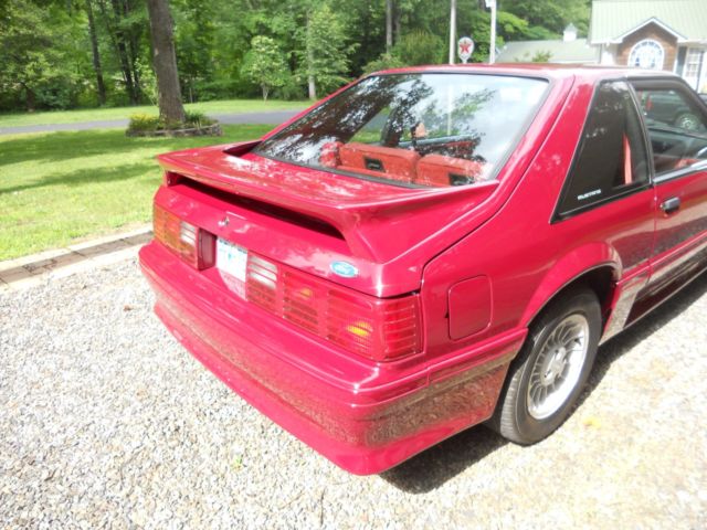 1989 Ford Mustang GT - photo 3