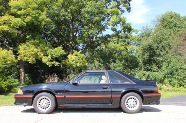 1989 Ford Mustang GT