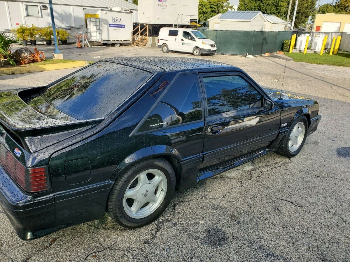 1989 Ford Mustang GT - photo 5