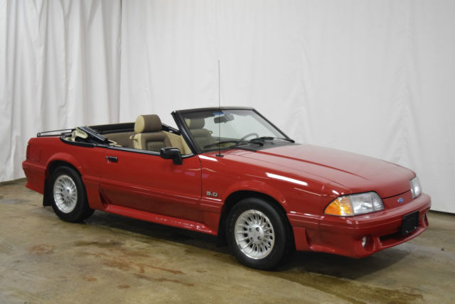 1989 Ford Mustang GT 5.0 Convertible Survivor - photo 3