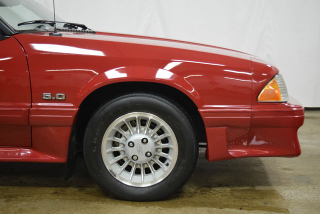 1989 Ford Mustang GT 5.0 Convertible Survivor - photo 5