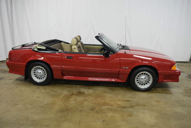 1989 Ford Mustang GT 5.0 Convertible Survivor - photo 6