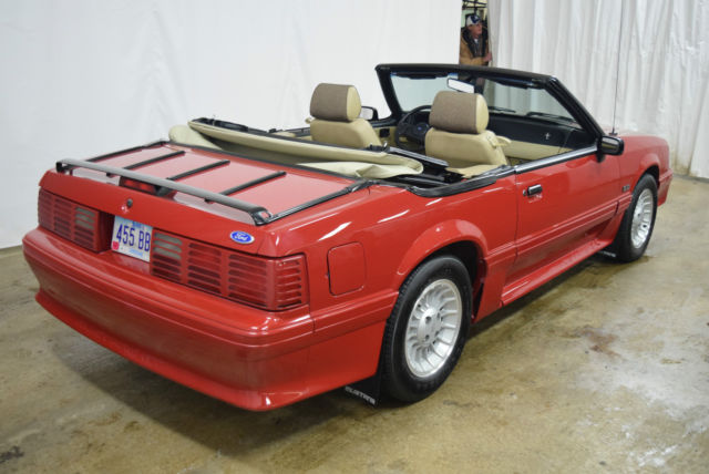 1989 Ford Mustang GT 5.0 Convertible Survivor - photo 8