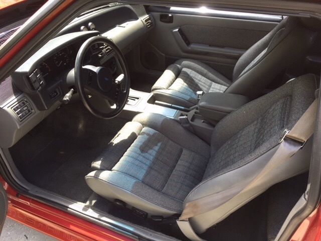 1989 Ford Mustang GT - photo 10