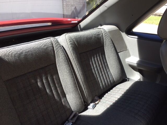 1989 Ford Mustang GT - photo 12