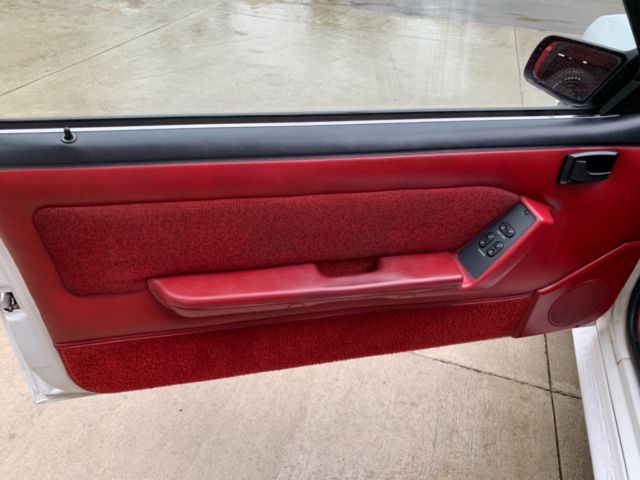 1989 Ford Mustang - photo 13