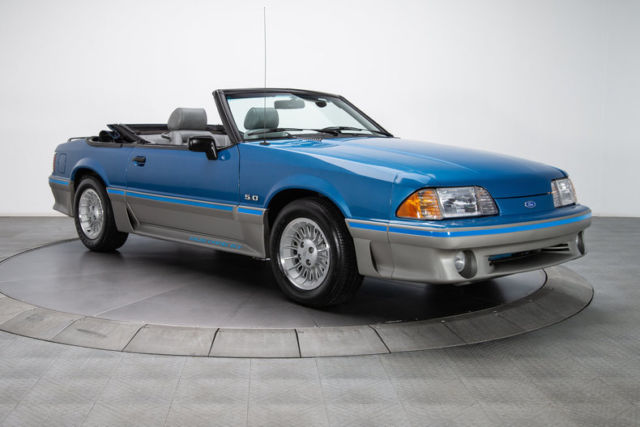 1989 Ford Mustang GT - photo 12