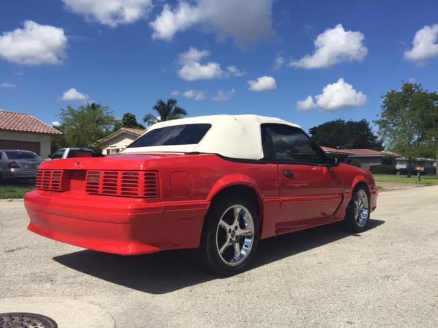 1989 Ford Mustang GT - photo 3