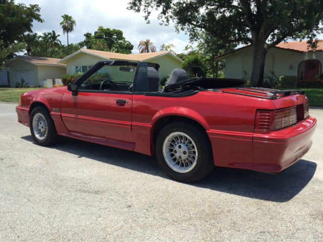 1989 Ford Mustang GT - photo 11