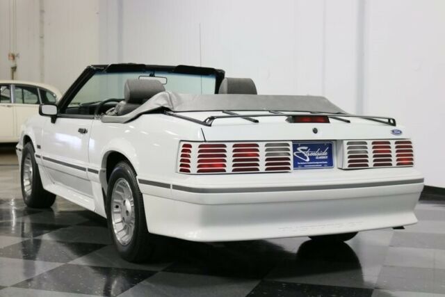 1989 Ford Mustang GT - photo 11