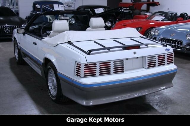 1989 Ford Mustang GT Convertible - photo 10