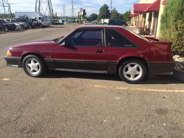 1989 Ford Mustang