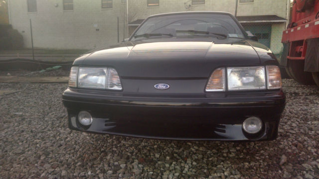 1989 Ford Mustang 2 door with hatch - photo 5