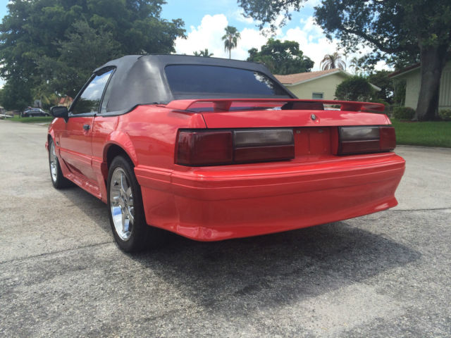 1989 Ford Mustang GT - photo 8