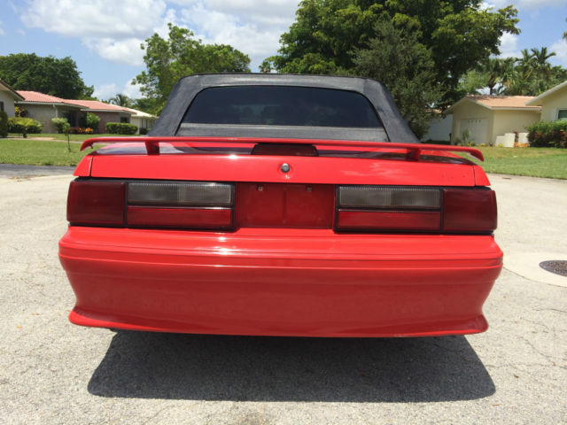 1989 Ford Mustang GT - photo 9