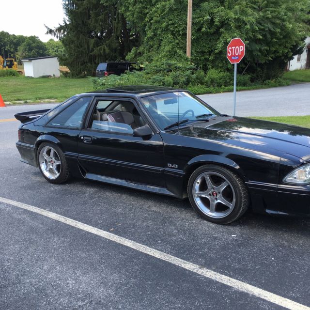 1989 Ford Mustang GT Hatchback 2-Door 5.0L - Fox body - near perfect 1989 Ford Mustang GT