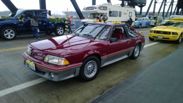 1989 Ford Mustang GT Hatchback 2-Door 5.0L Maroon/Grey 1989 Ford Mustang 5.0 GT