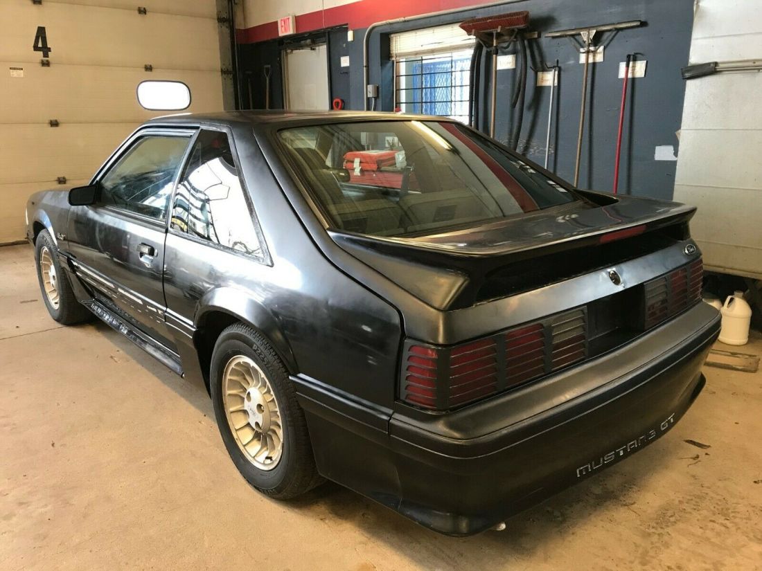 1989 Ford Mustang - photo 3