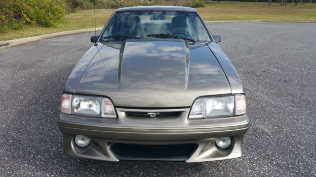 1989 Ford Mustang GT Hatchback 2-Door - photo 9