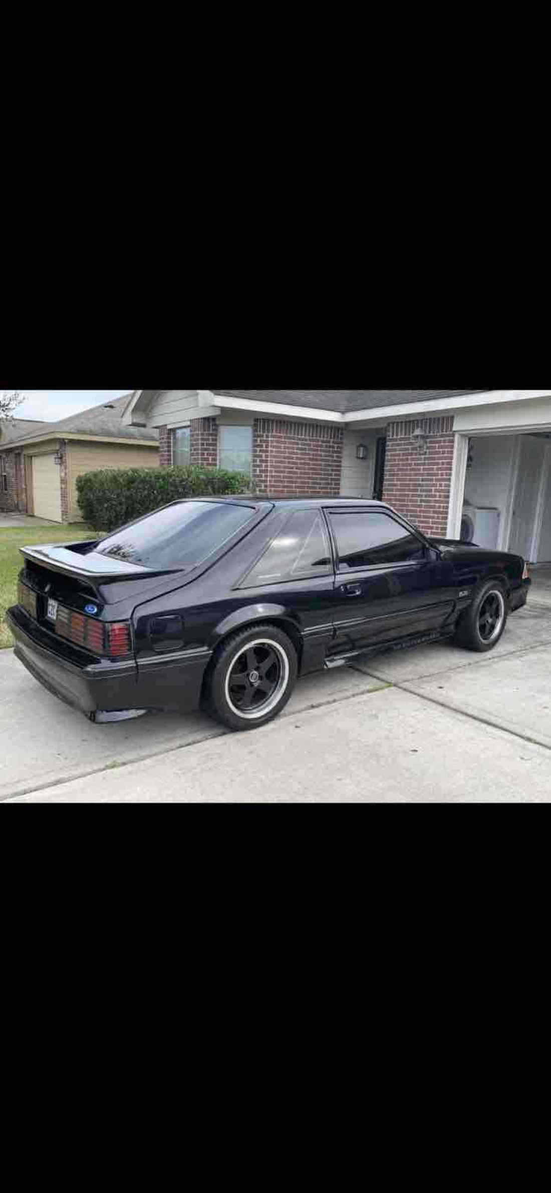 1989 Ford Mustang GT - photo 2