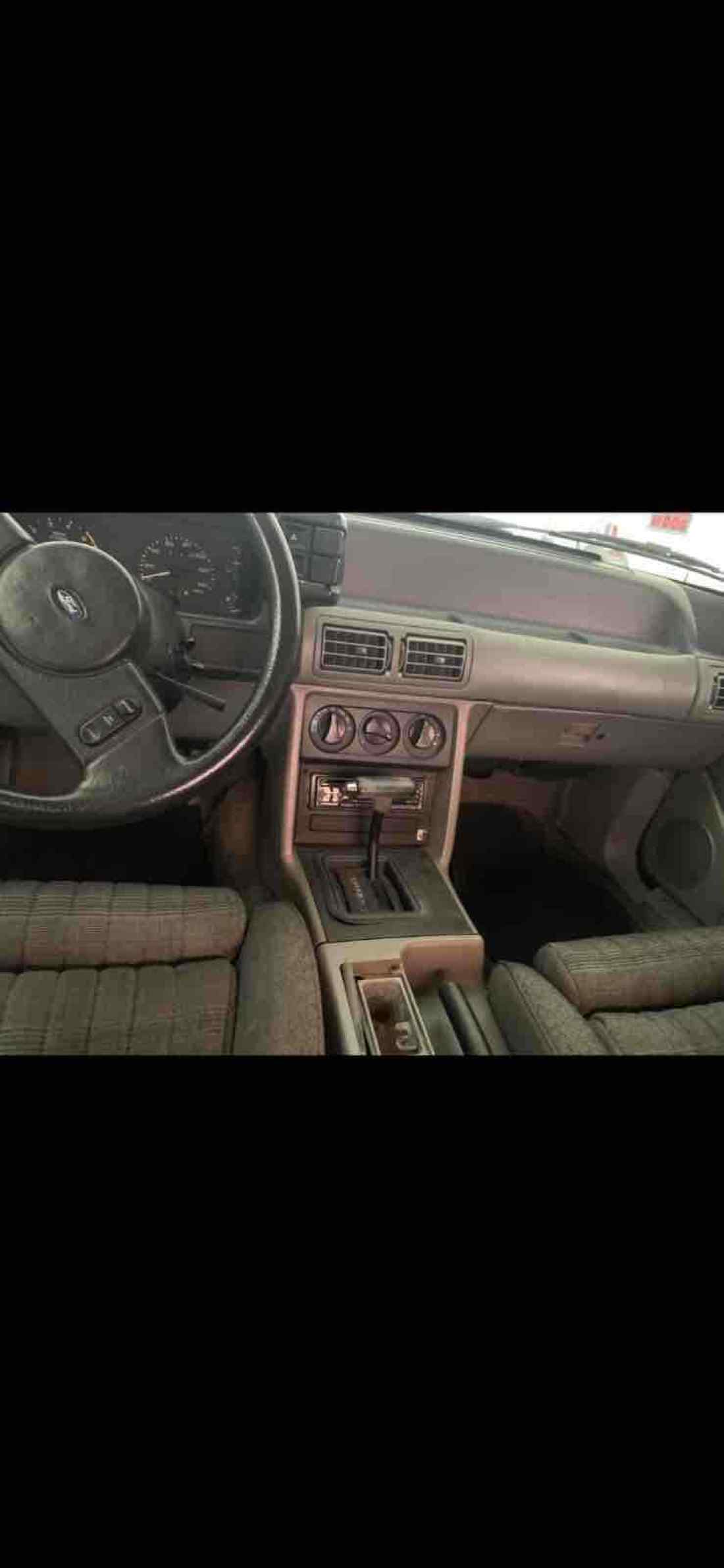 1989 Ford Mustang GT - photo 7