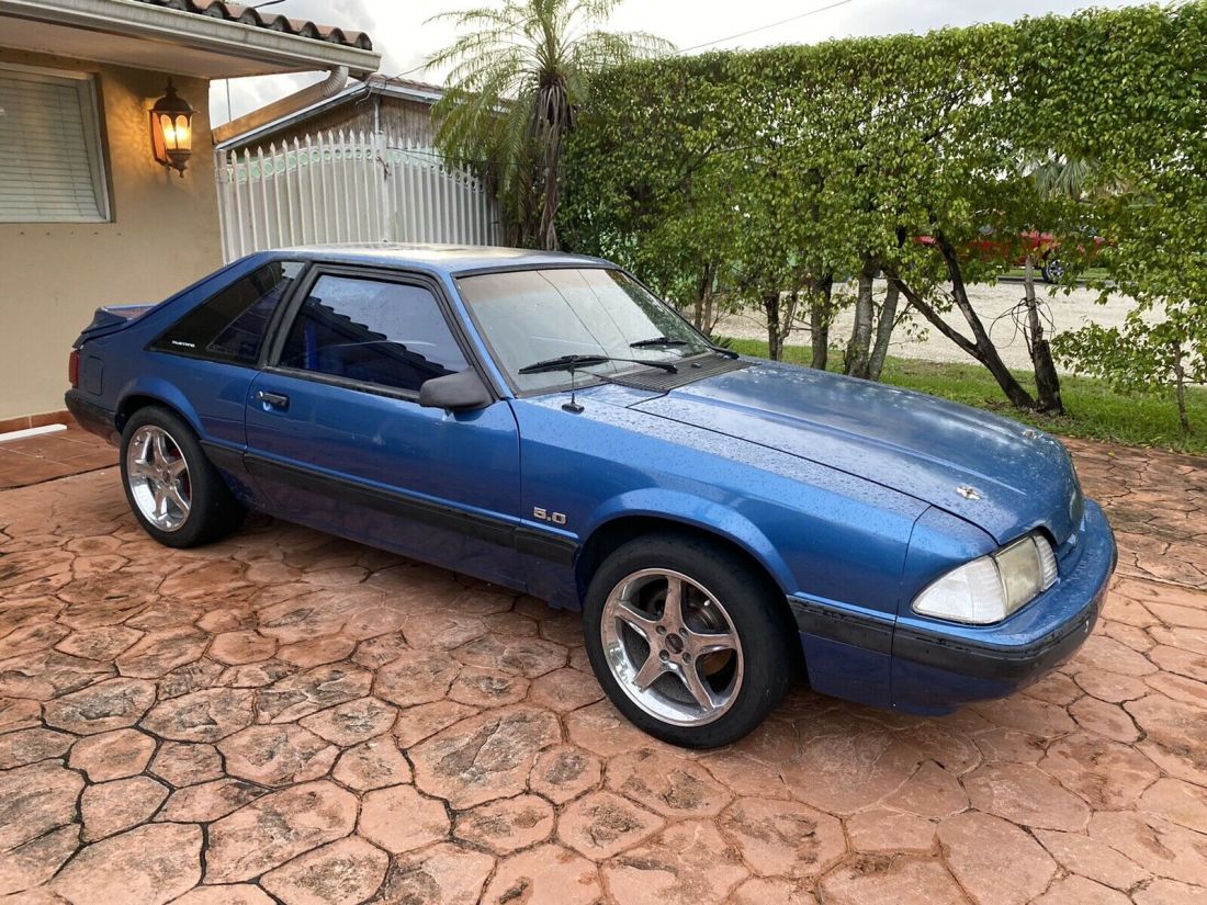 1989 Ford Mustang LX