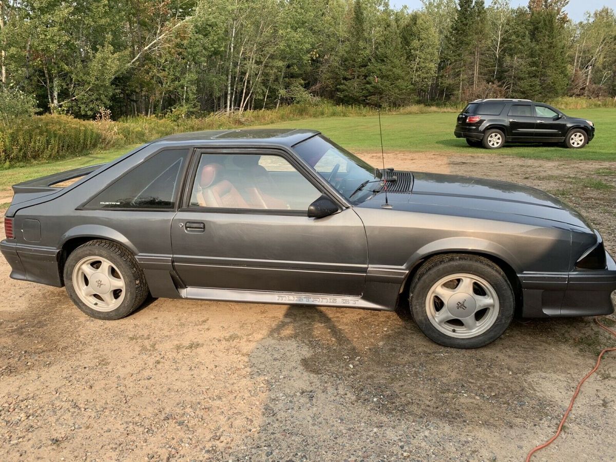 1989 Ford Mustang GT - photo 3
