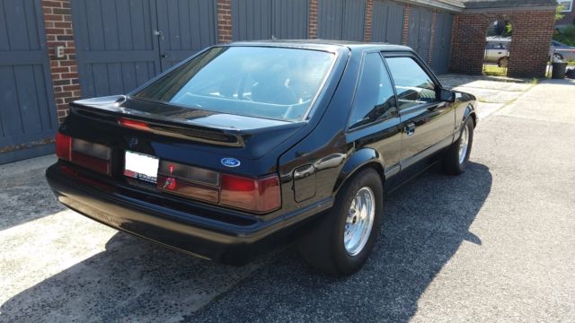 1989 Ford Mustang - photo 3
