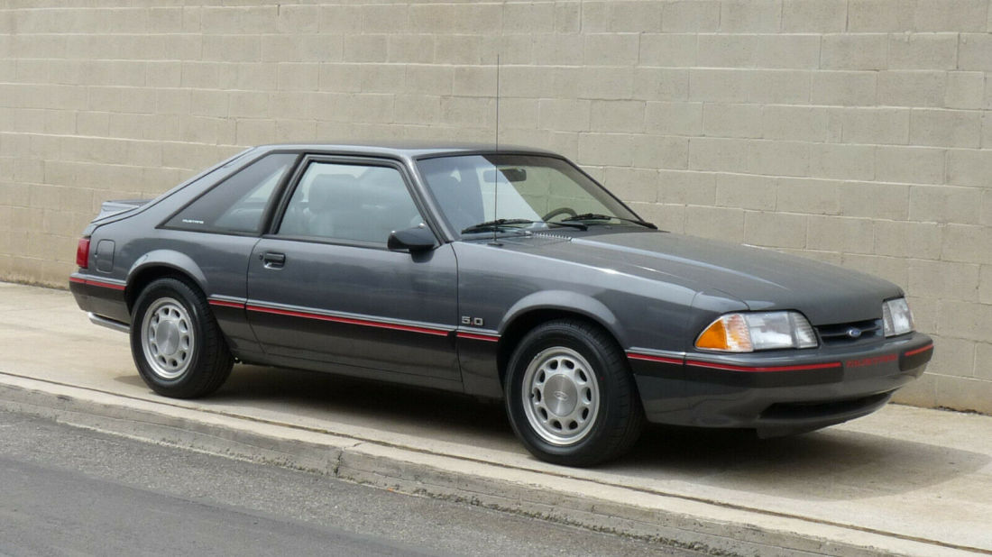 1989 Ford Mustang LX 5.0 - photo 2