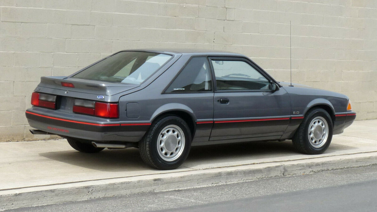 1989 Ford Mustang LX 5.0 - photo 4