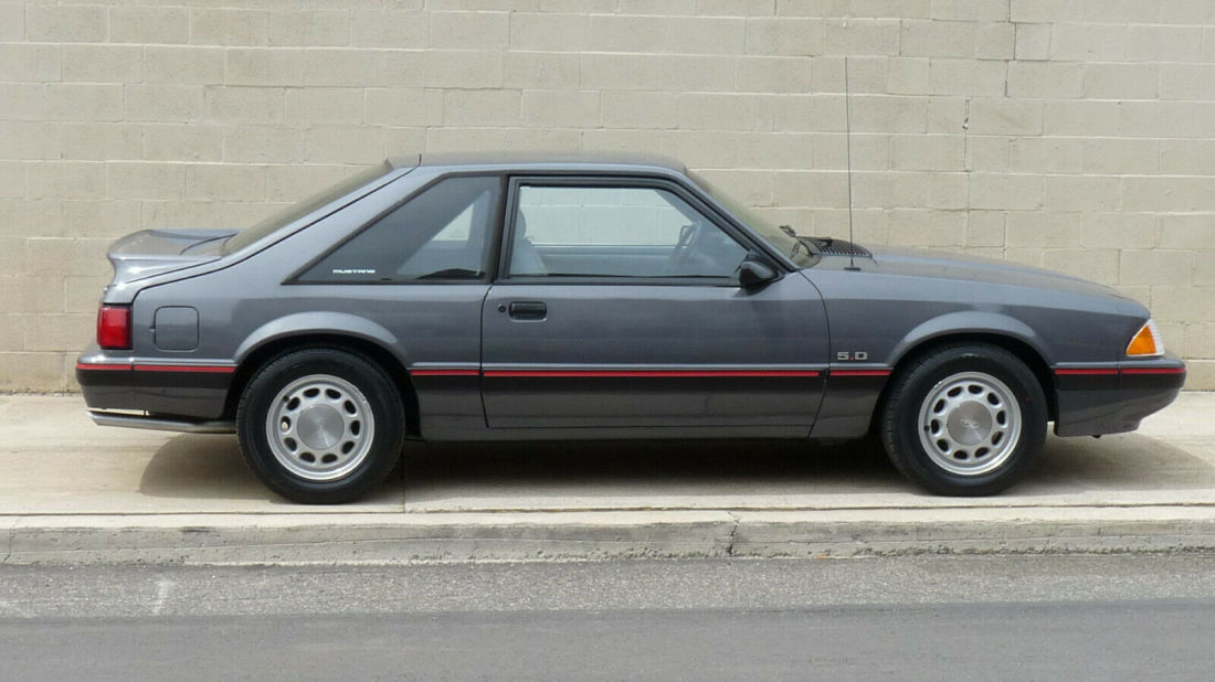 1989 Ford Mustang LX 5.0 - photo 6