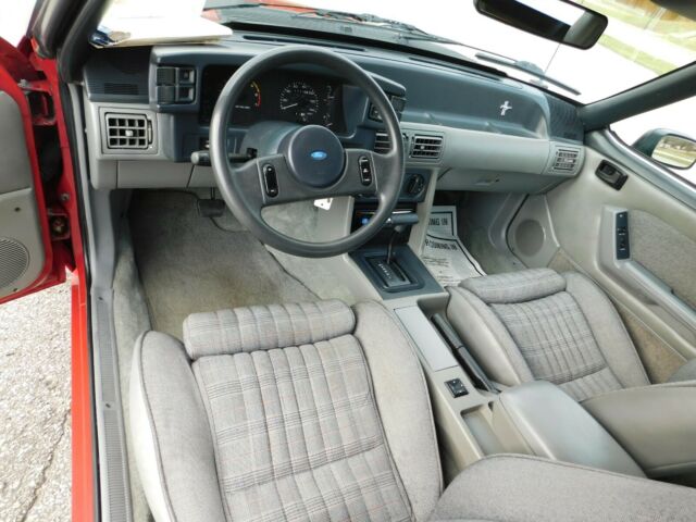 1989 Ford Mustang LX - photo 13