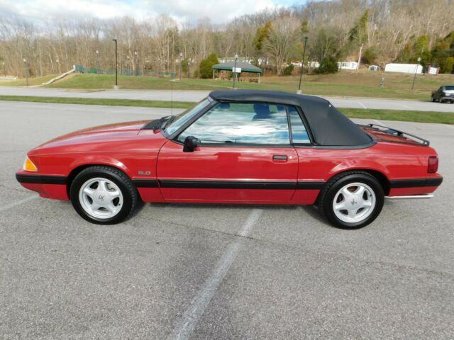 1989 Ford Mustang LX - photo 6
