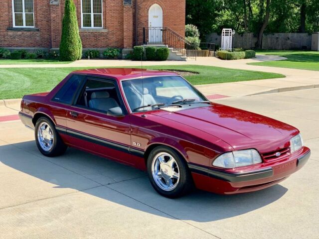 1989 Ford Mustang -- - photo 2