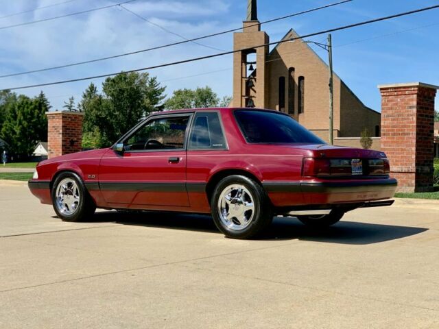 1989 Ford Mustang -- - photo 7