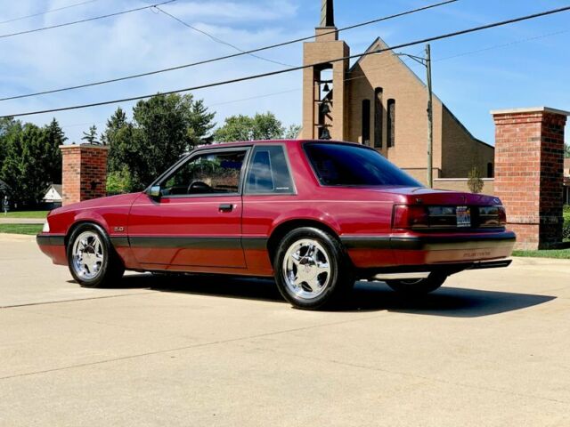 1989 Ford Mustang -- - photo 8